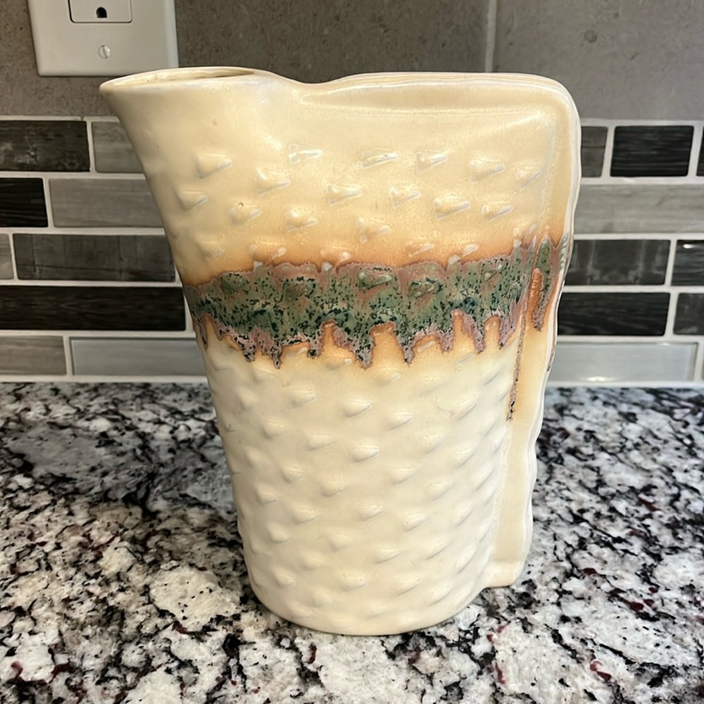 VTG San Pacific Pastel Muted Drip Glaze Pitcher Vase 8.5" Tall X 6" Wide EUC